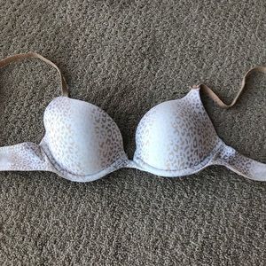 Bra bundle - Calvin Klein, Victoria’s Secret, etc
